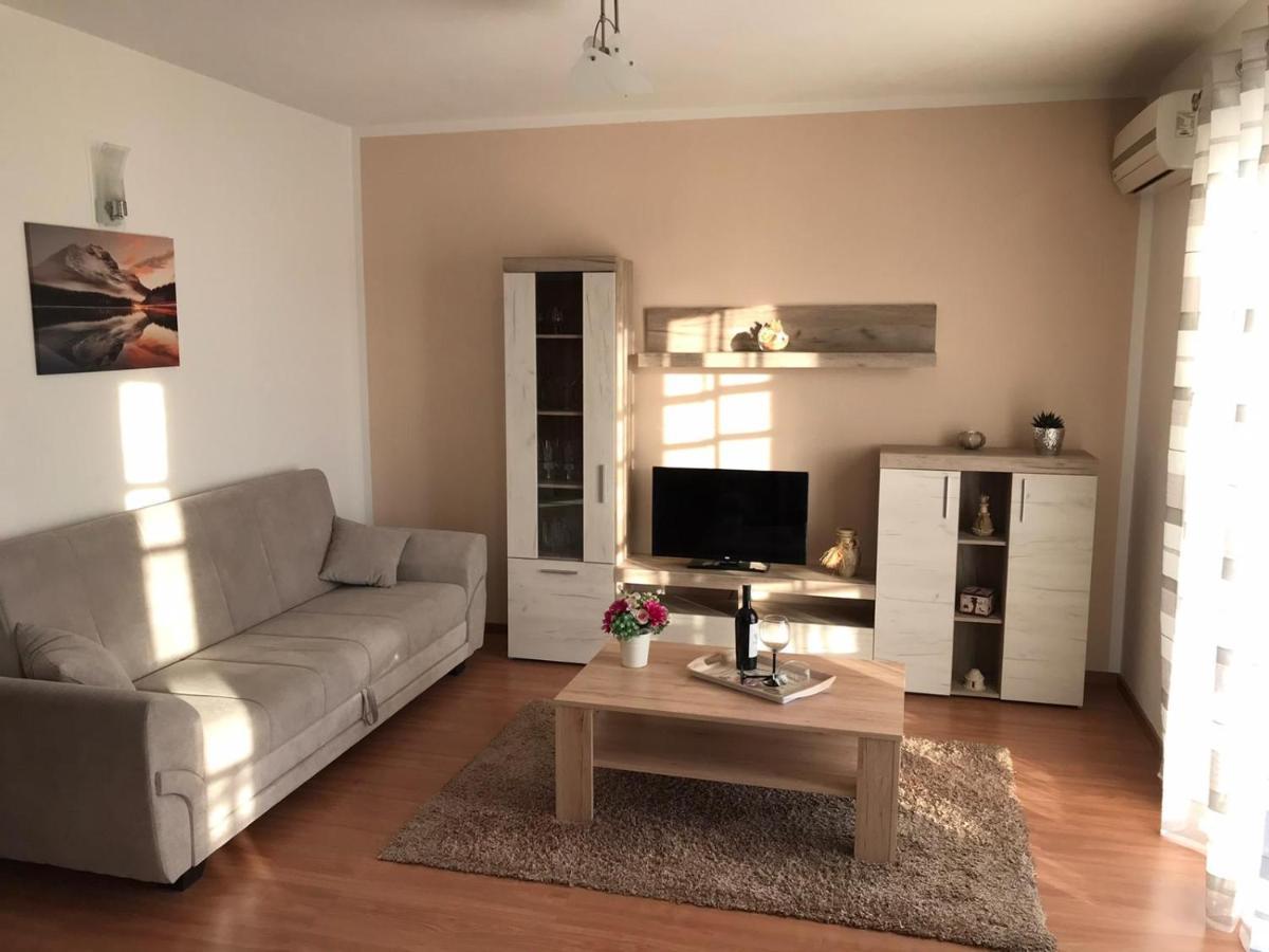 Apartment One สปลิท ภายนอก รูปภาพ