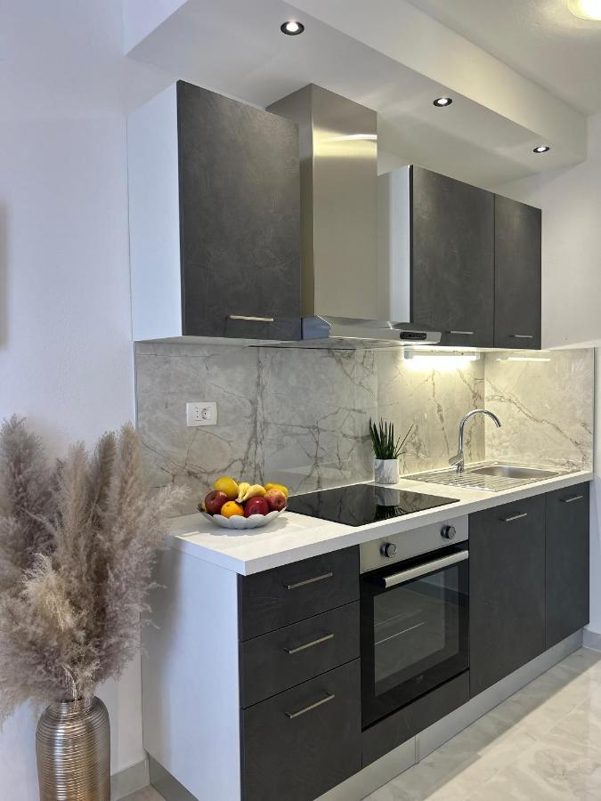 Apartment One สปลิท ภายนอก รูปภาพ